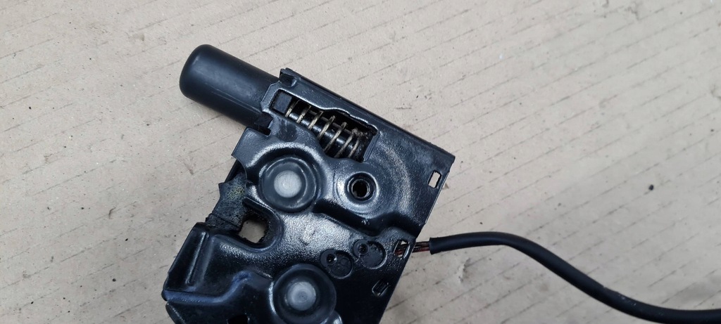 фото №5, A6 c7 4g lift s6 замок капот перед 4g0823509c s7 4g a7