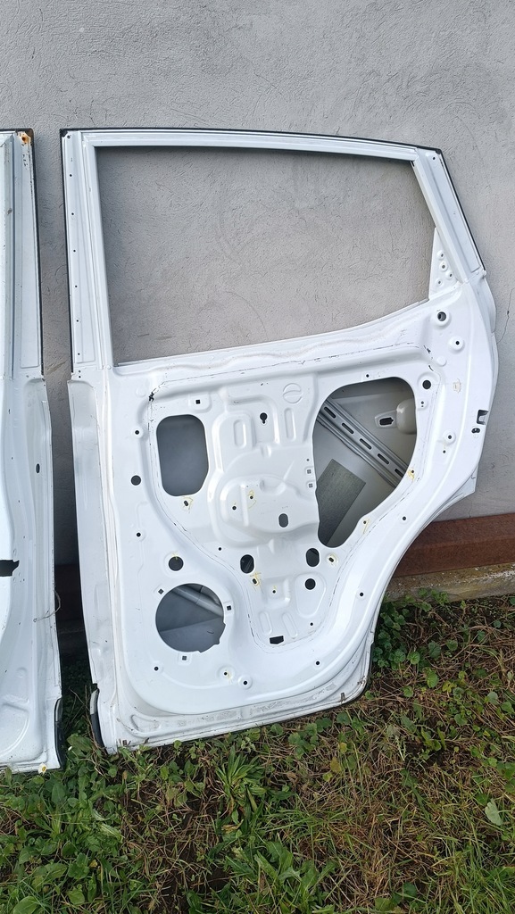 фото №6, Mg zs дверь правое передние i задние оригинал акция ladne комплект