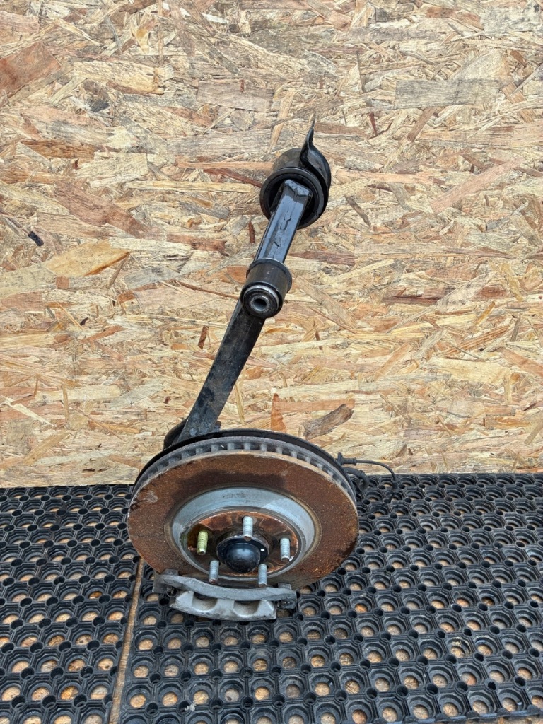 фото №8, Ford mustang mk5 4.6v8 поворотний кулак важіль