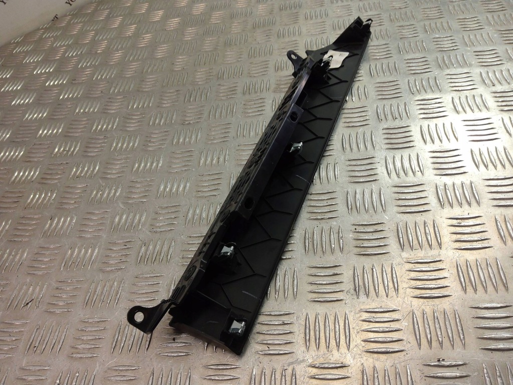 фото №9, Bmw x1 f48 f49 2019 другой element панели приборной панели