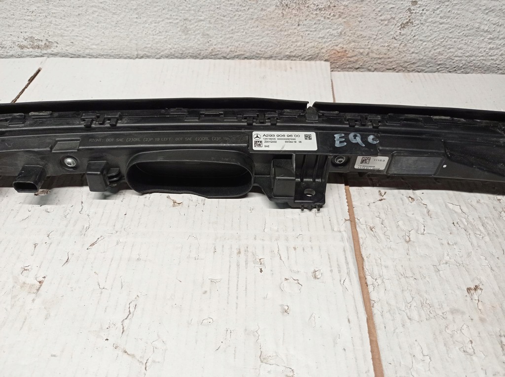 фото №8, Лампа передня led mercedes eqc a2939069600