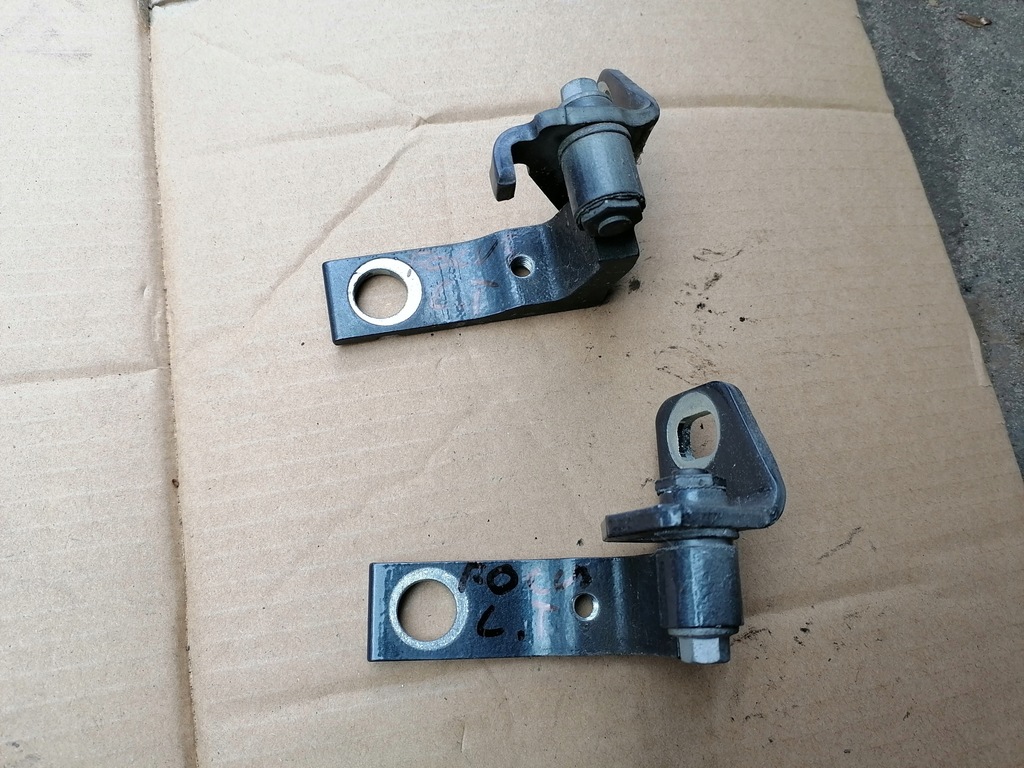 фото №1, Петли дверь левый задняя ford focus mk3