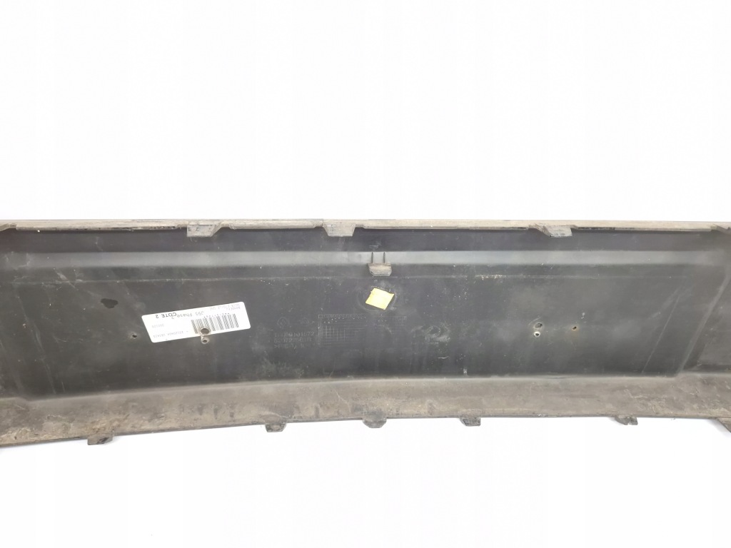 Renault scenic 3 lift - средний dekor бампера перед - кронштейн номерного знака с Разборки