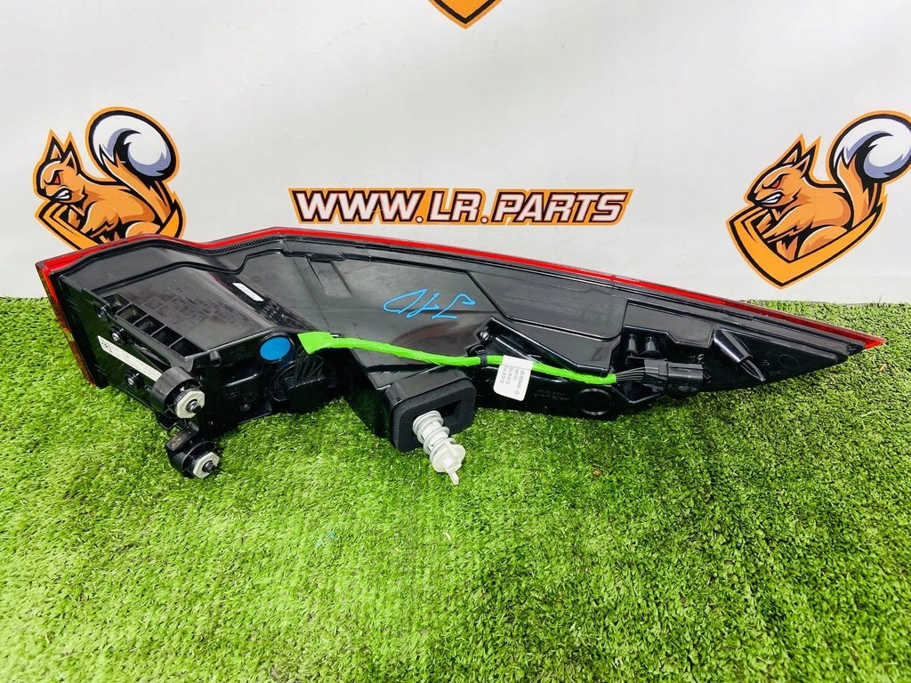 фото №11, Лампа задняя правая jaguar i-pace x590 j9d313404cb