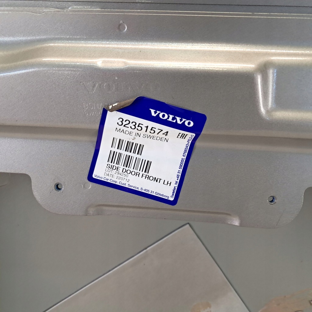 Volvo xc40 | двері перед передні ліва | 32351574 Оригінал