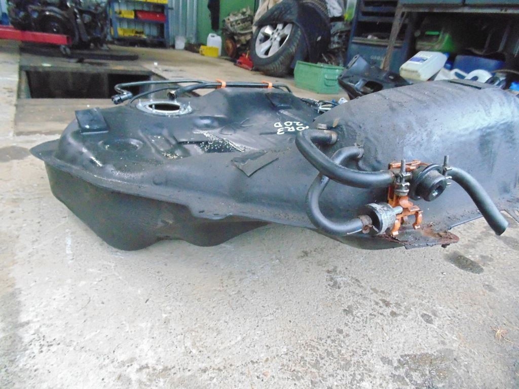 фото №4, Bak бак топлива subaru forester iii 2.0d