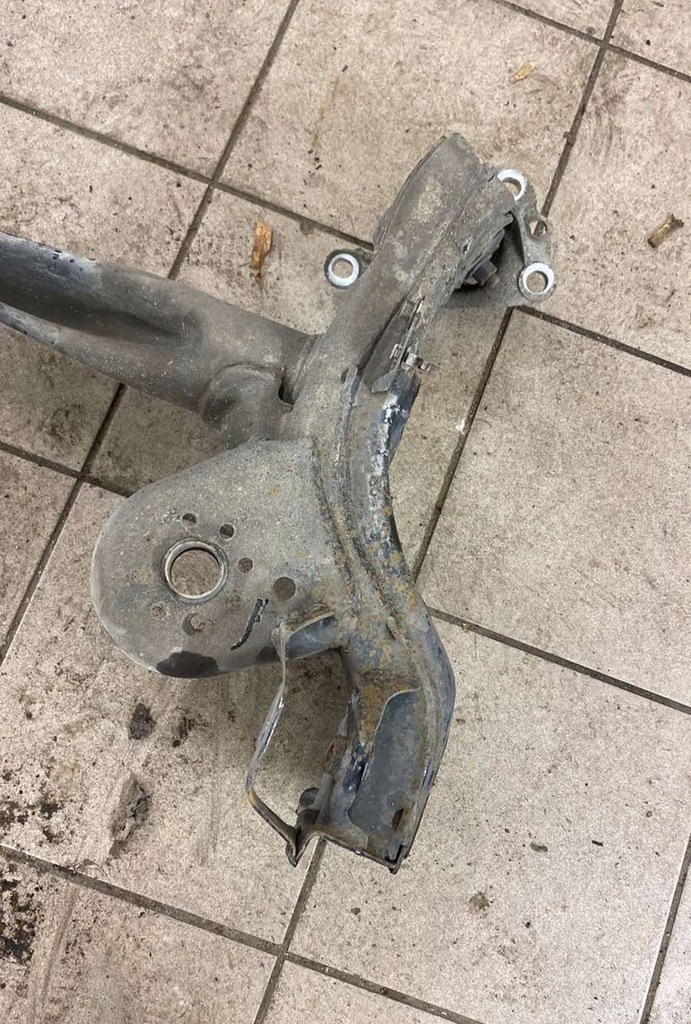 фото №7, Opel astra k 2017 рама допоміжна задня