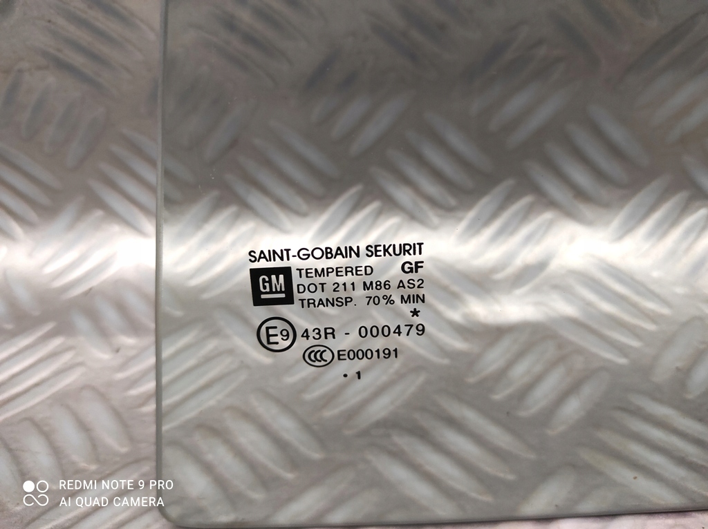 фото №3, Стекло дверь левый задняя opel corsa d 5 дверь