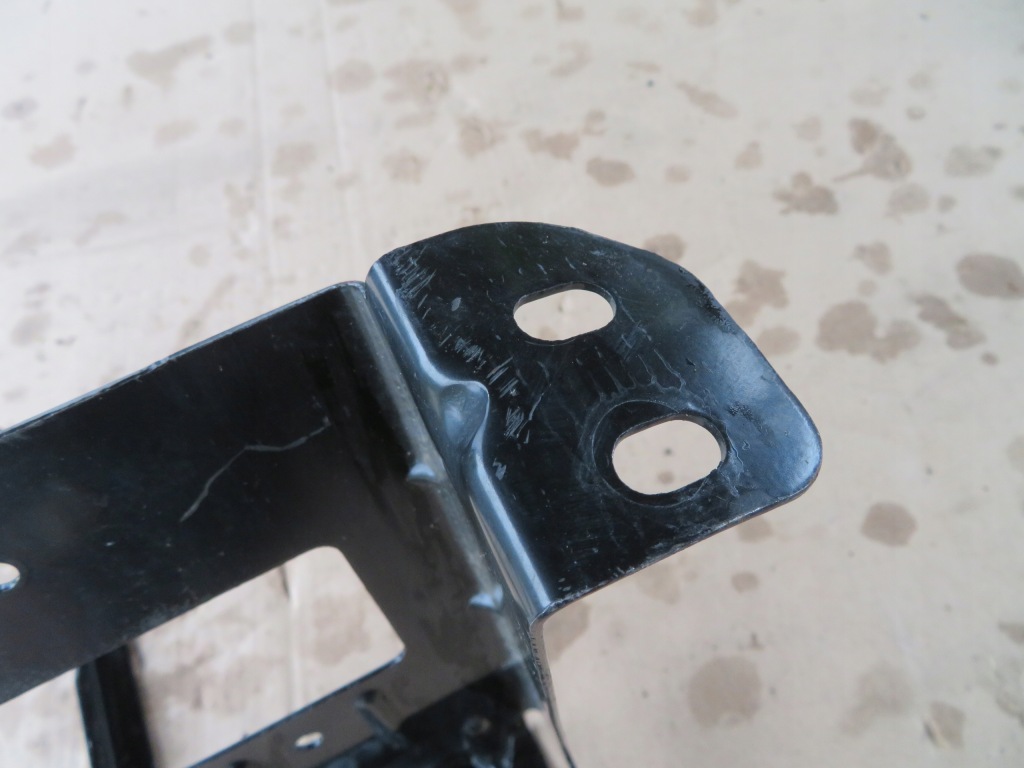 фото №9, Кронштейн кронштейн webasto vw passat b8 5q0819263