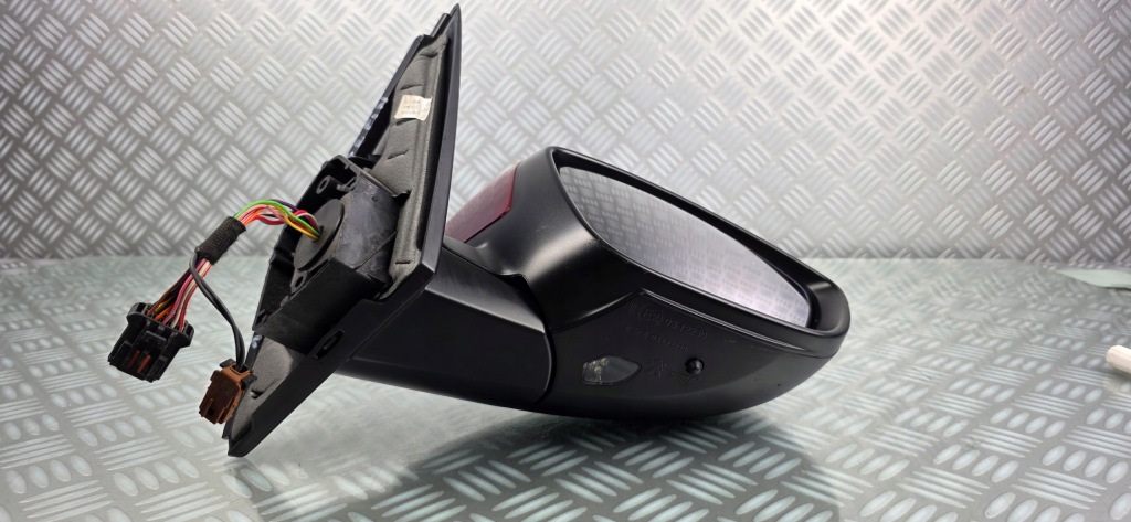 98261675xt дзеркало праве peugeot 308 ii t9 рестайлінг  10 + 2 pin 11 + 2 європа Доставка