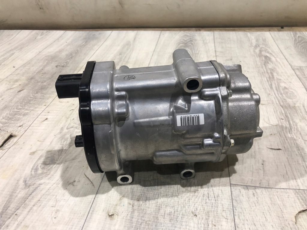 фото №1, Lexus es 300h компрессор кондиционера 2018-