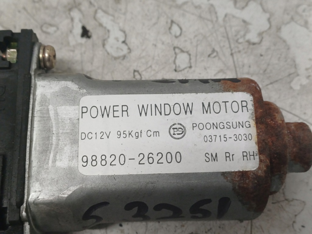 фото №5, Hyundai santa fe 2 pin - моторчик подъема стекло правый задняя 9882026200
