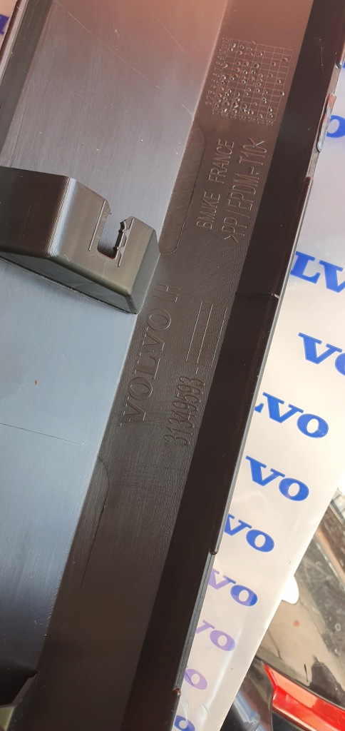 фото №3, Молдинг дверь левая volvo xc60 08-13r матовая