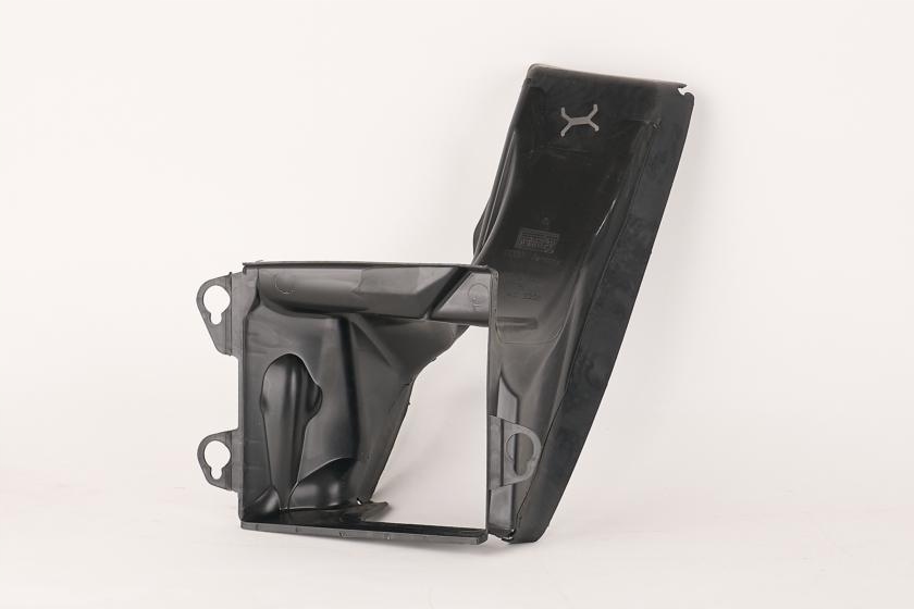 Купить 4f0145333b направляющая воздуха oryg салон audi tradition оригинальный номер