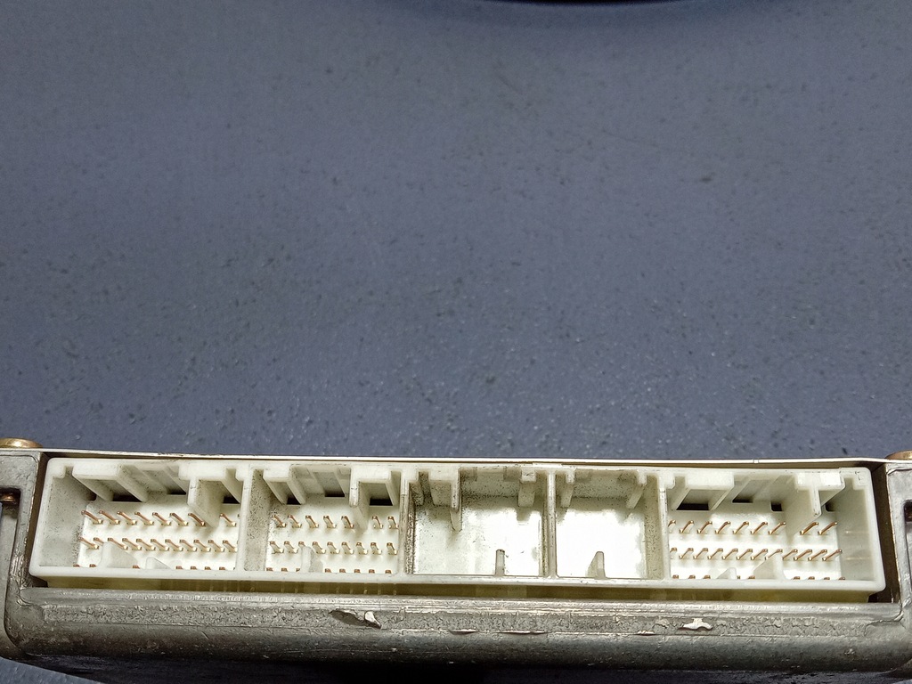 фото №4, Civic vii 7 1.4b 90km d14z6 блок управления двигателя