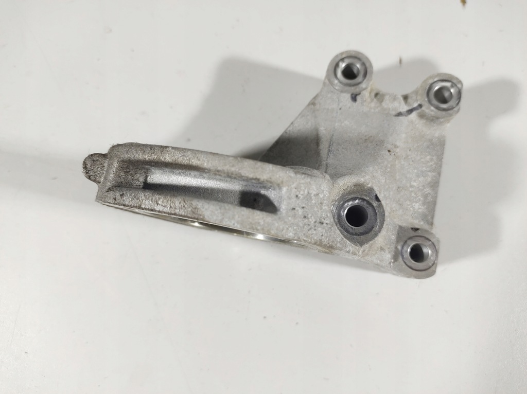 фото №4, Jeep compass 1.4b 17r- опора кронштейн полуось