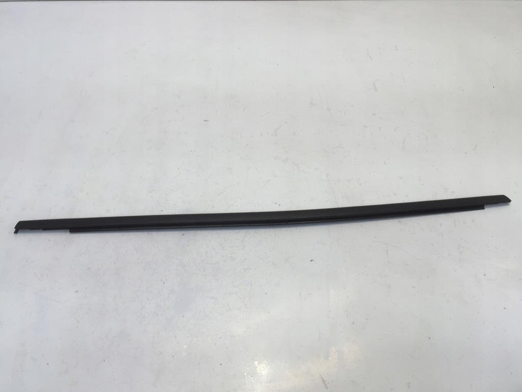 фото №1, Opel grandland x 2018 молдинг уплотнитель левый задняя