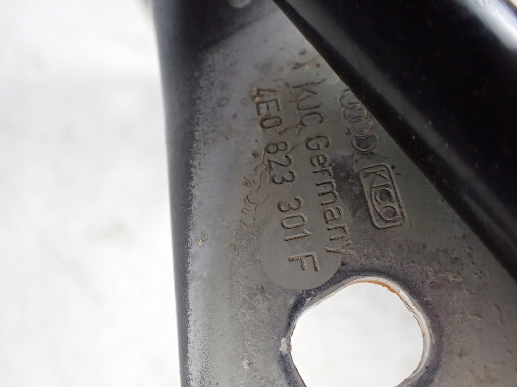 фото №8, Петли капот правый левый audi a8 s8 d3 5.2 короткий 4e0823301e 4e0823302e