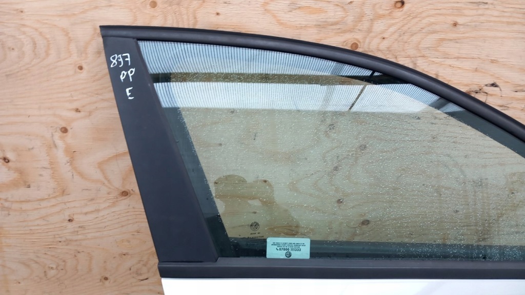 фото №2, Alfa romeo 159 двері перед правий 651