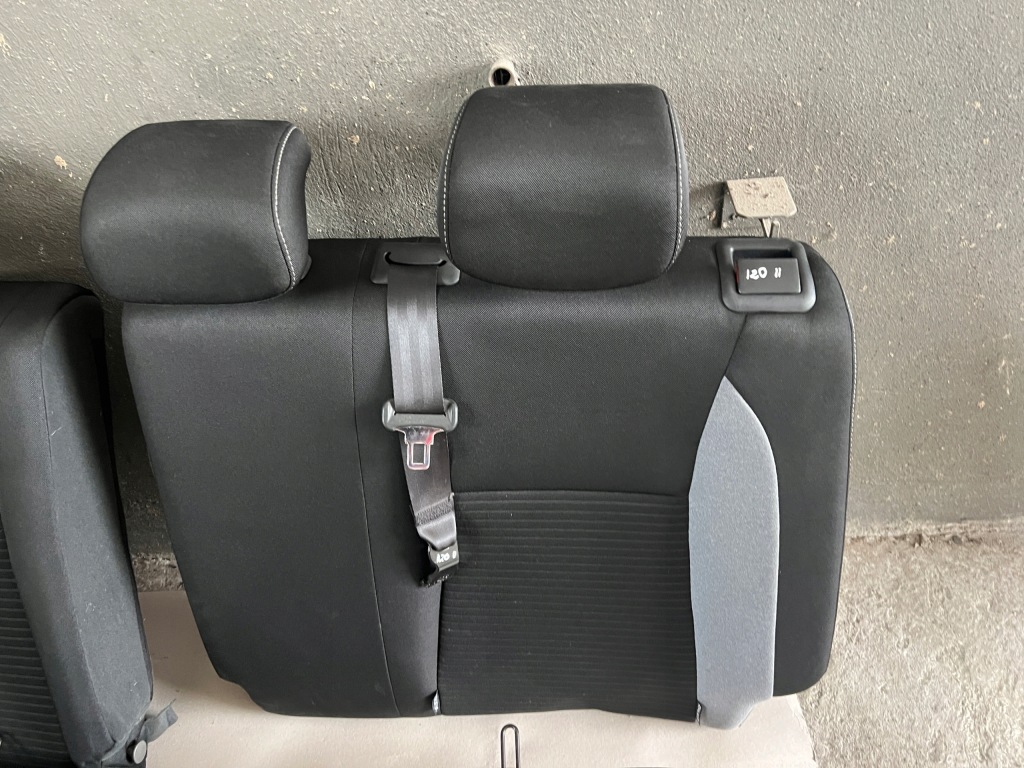 фото №4, Hyundai i20 ii 14- 5d заднее сиденье задняя задняя