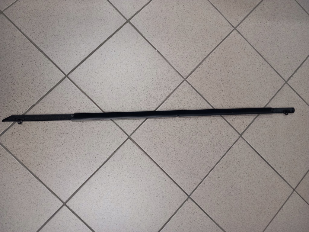 фото №5, Молдинг ущільнювач правий перед mazda 3 org aso bcjh-50-640g