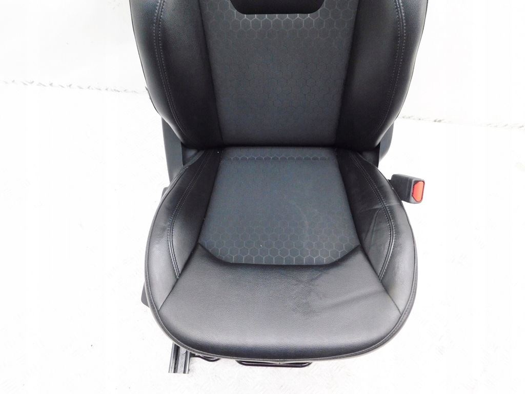 фото №9, Сиденья кожа заднее сиденье обшивки комплект - jeep compass ii 16-20