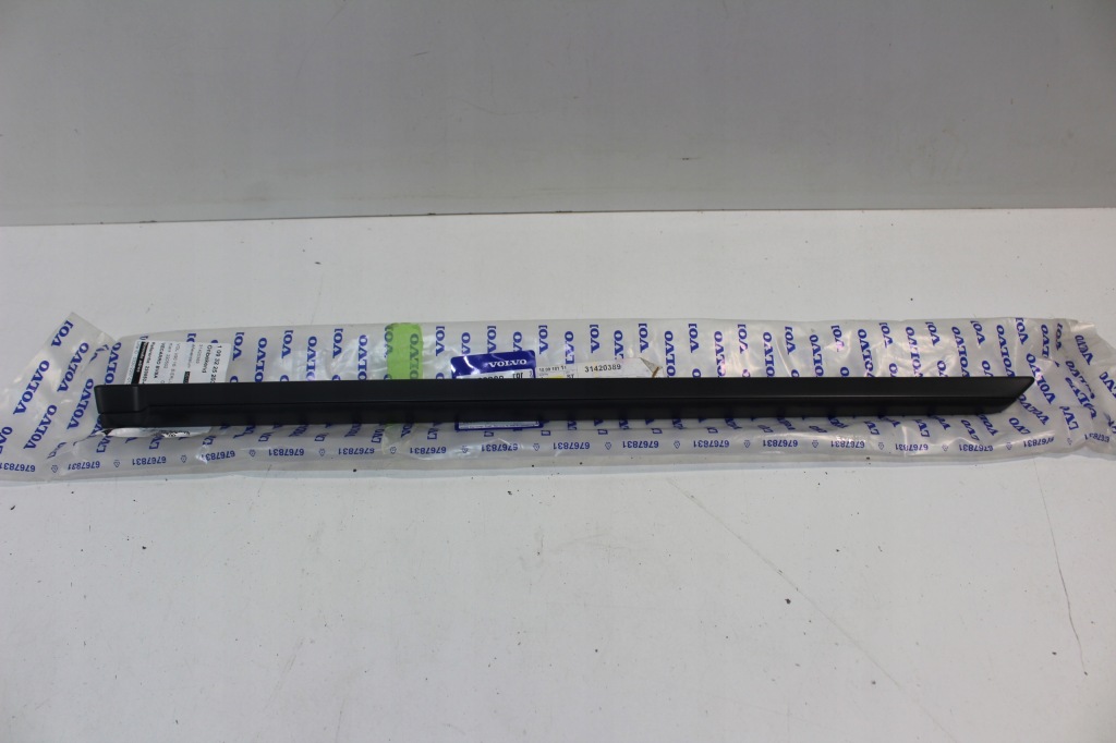 фото №1, Молдинг na двері ліва задня volvo v90 ii 2 cross country nowa oem 31420389