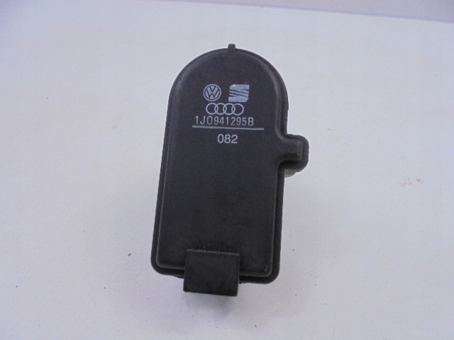 фото №1, Seat toledo ii моторчик регулировки фара 1j0941295b