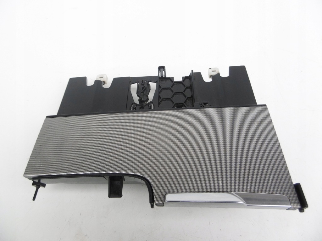 фото №1, Попільничка бардачок тунель r-design 31694582 volvo s60 iii v60 ii 18-