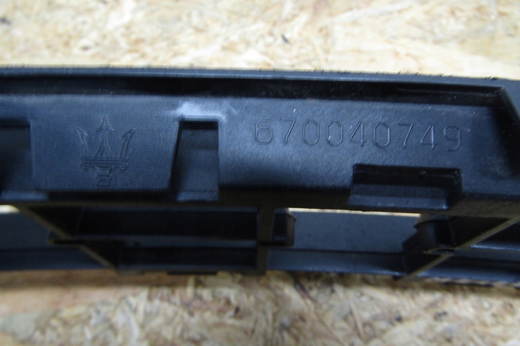 фото №16, Решітка бампера перед maserati levante 16- 670040749