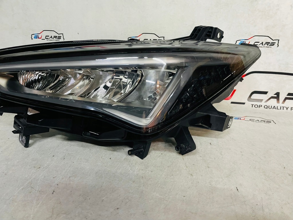 фото №5, Cupra born 10f full led лампа левая перед передняя 2020- rok