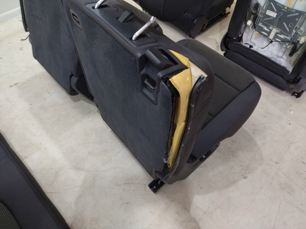 фото №13, Обивка 6 местная сиденья заднее сиденье материал 6 человек audi q7 4l 2005-2014r