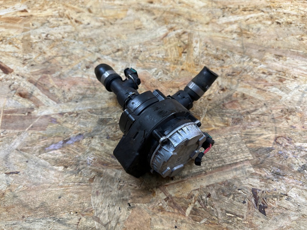 фото №7, Дополнительная насос wody opel e-corsa f e-mokka ii peugeot e-208 ii 9827567880