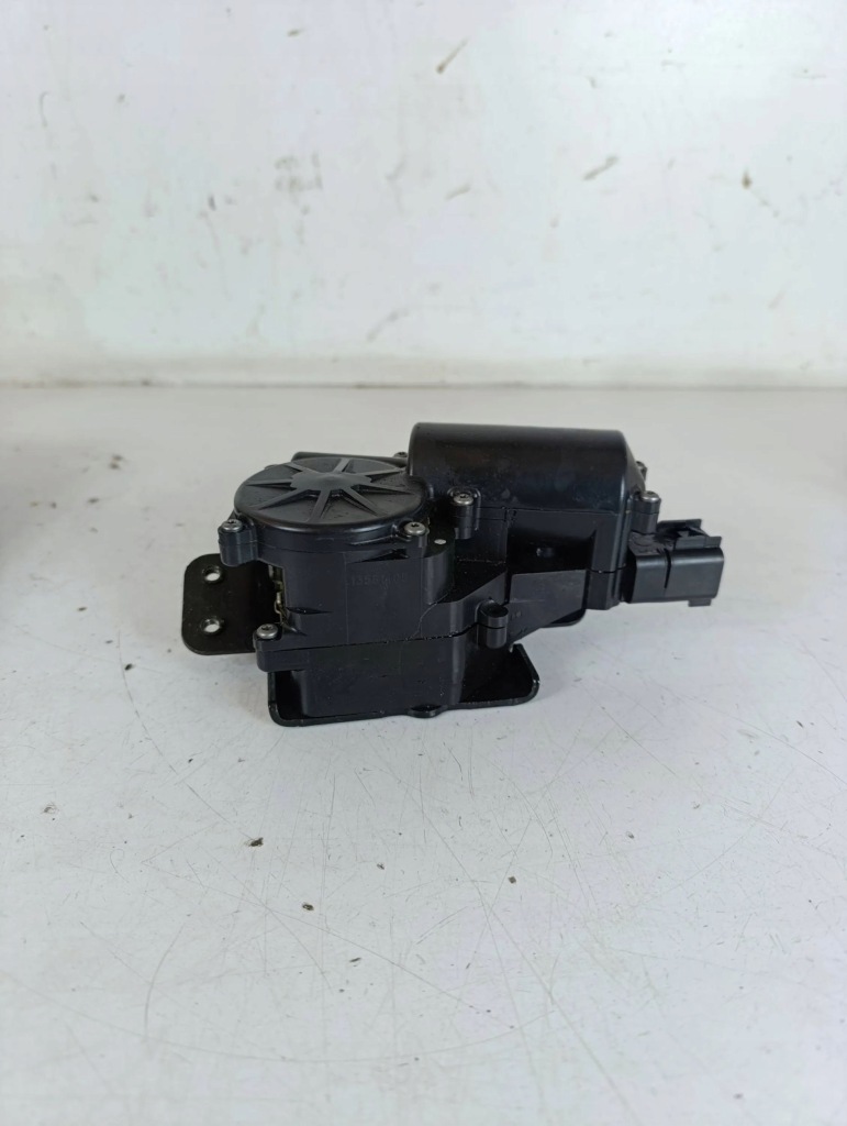 фото №1, Opel insignia a 2010 замки 13581405