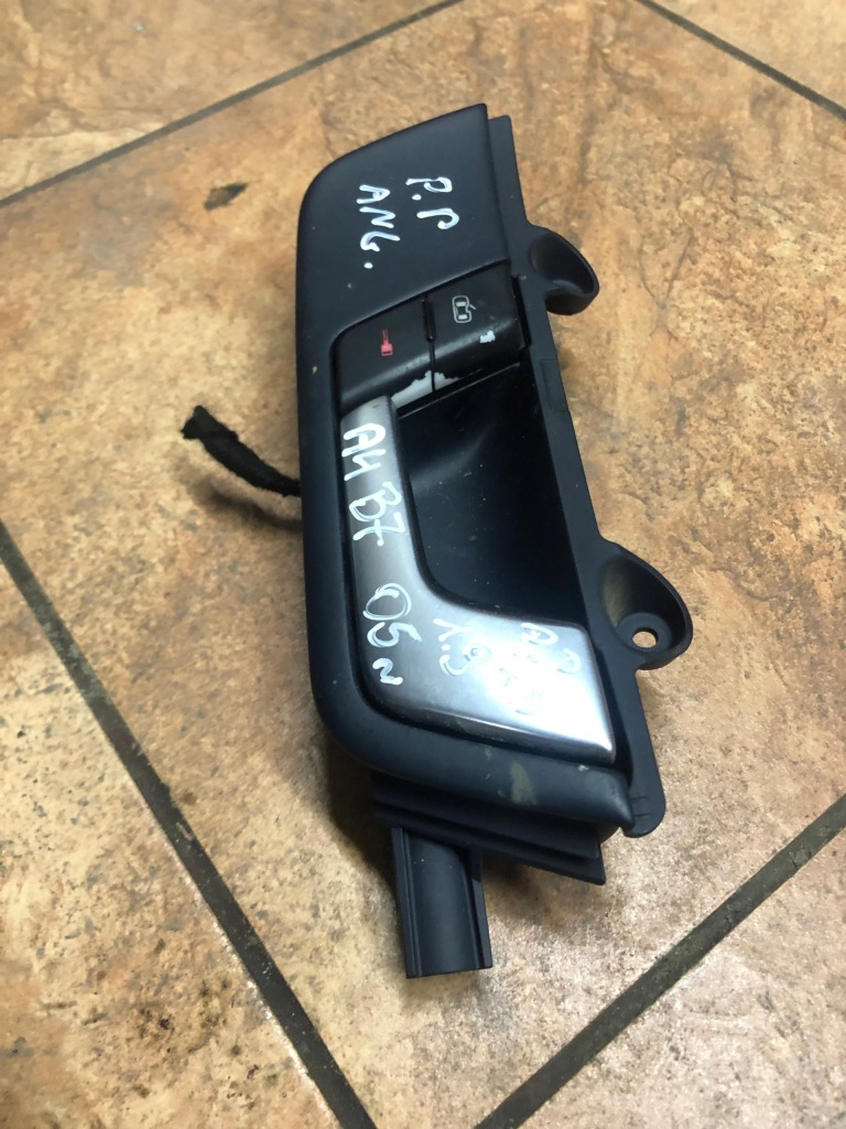 фото №4, Ручка wew. правий перед audi a4 b7 1.9tdi .anglik