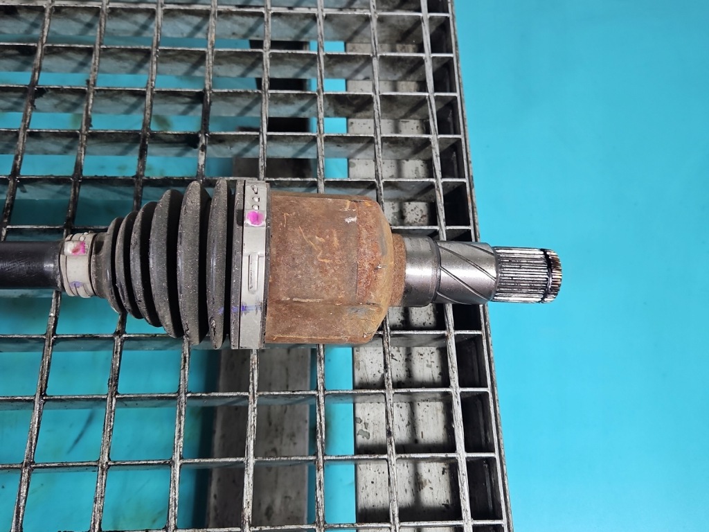 Приводной вал задний  левая tesla model 3 2017- null автоматическая коробка передач Цена