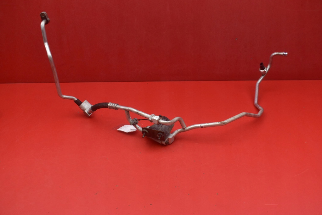 фото №6, Шланг трубка кондиционера 924483nl1b nissan leaf 1 i ze0 lift 10-17