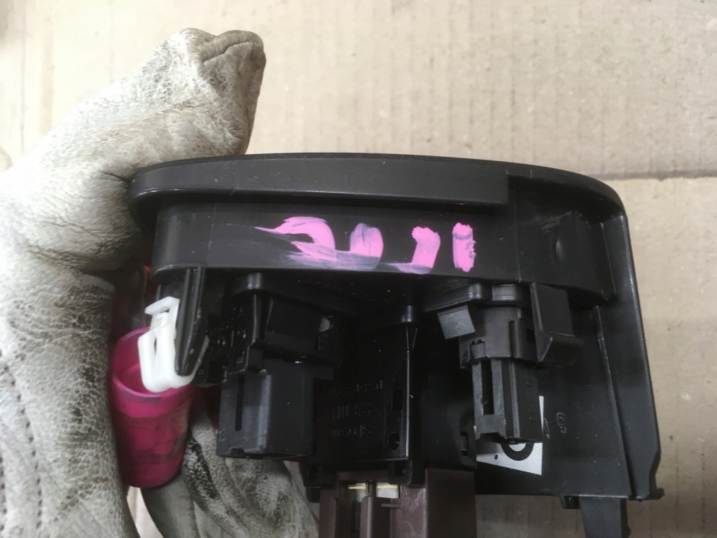 фото №3, Переключатель выключатель аварийных renault koleos