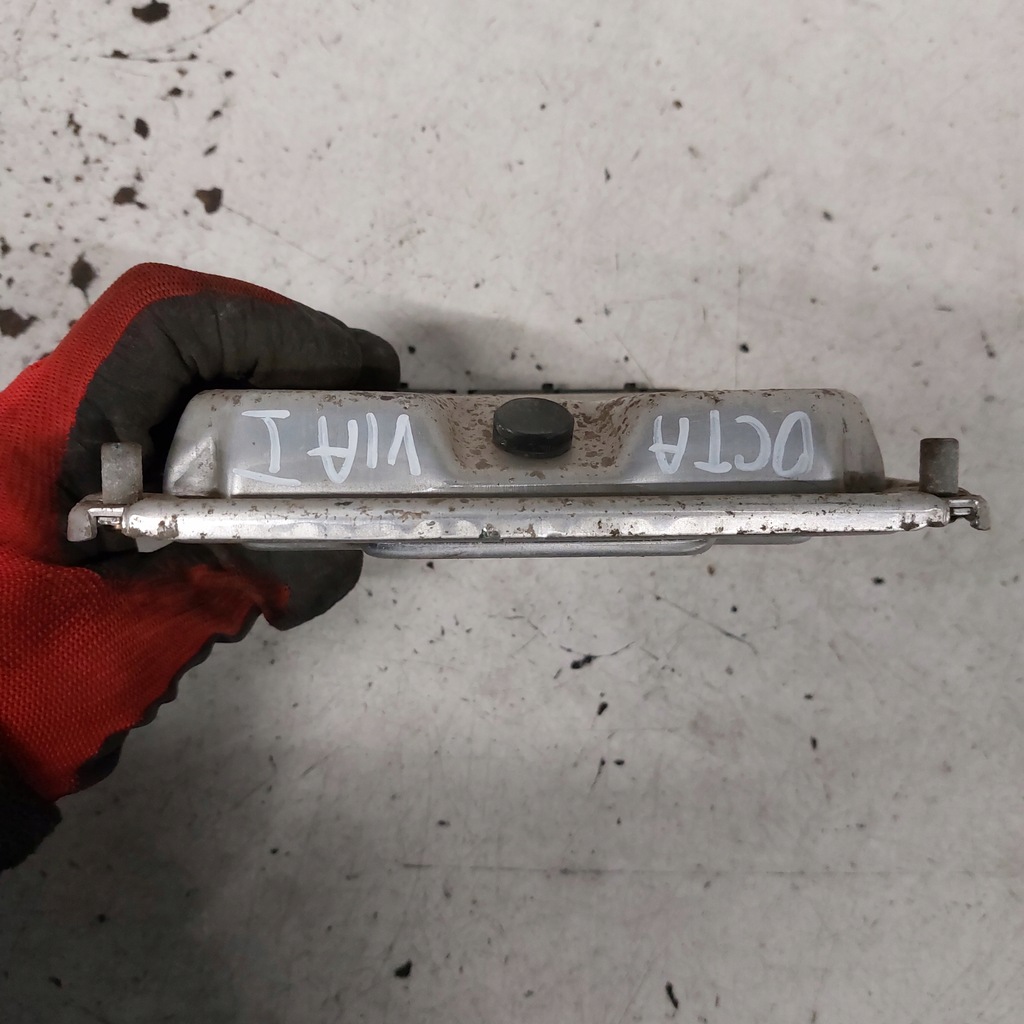 фото №6, Skoda octavia i 1 блок управления двигателя bosch 0281010127 038996012f