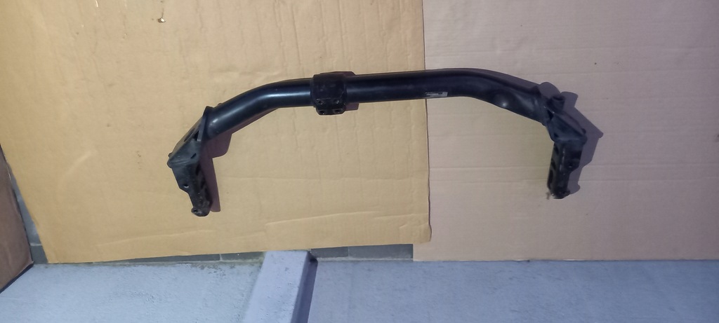 фото №1, Балка фаркоп porsche macan lift 95b803881g