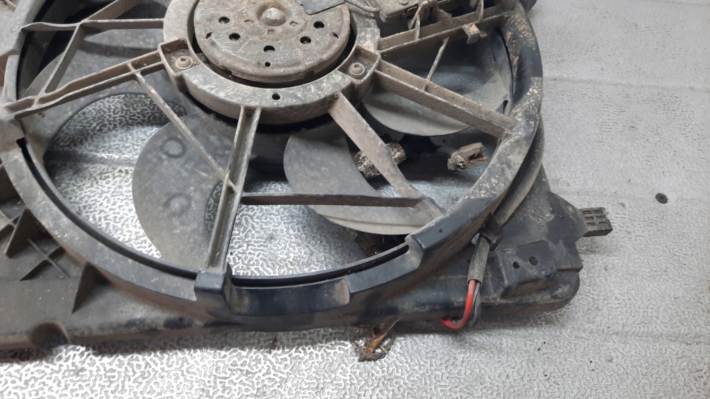 Вентилятор радиатора воды ford c-max 1 03r 1.8b 3m5h-8c607-rg Недорого