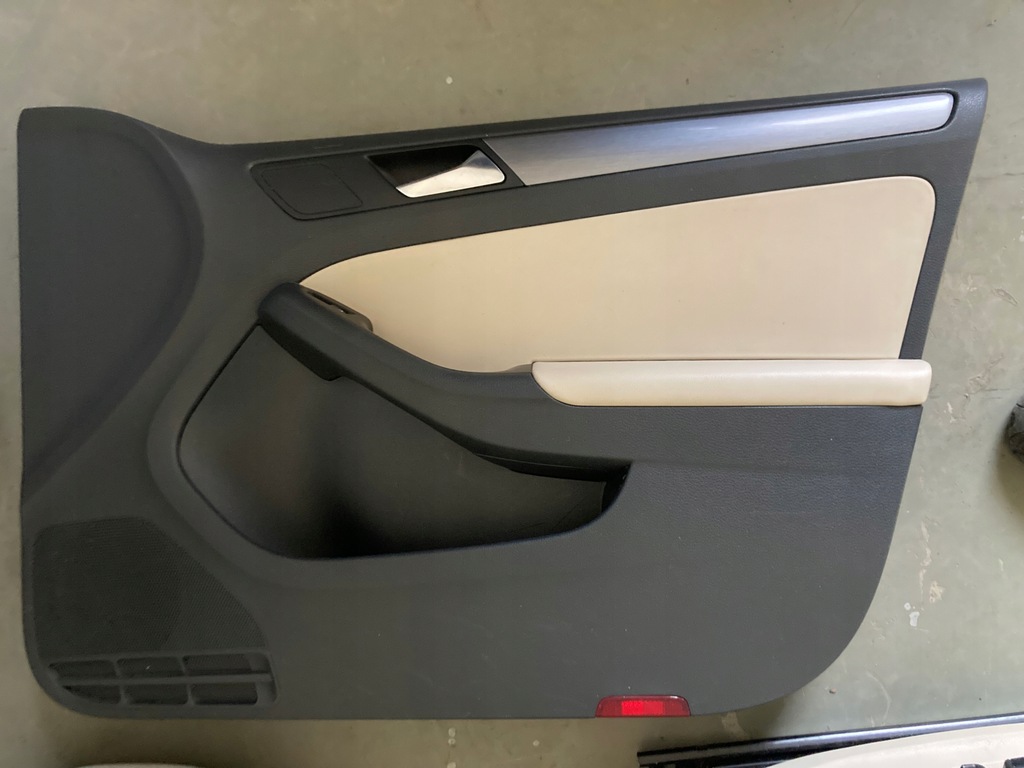 фото №15, Сидіння підігрів заднє сидіння оббивка vw jetta 5c eu