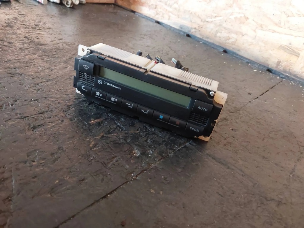 Панель кондиционера обдув volkswagen passat b5 1j1907044 Недорого