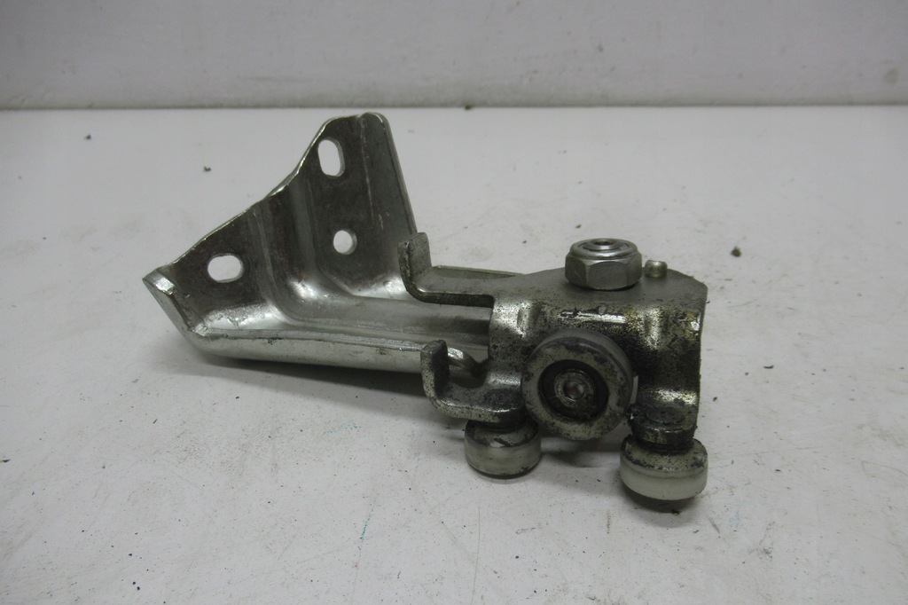 фото №1, Boxer jumper 14r ролик дверь боковых правая