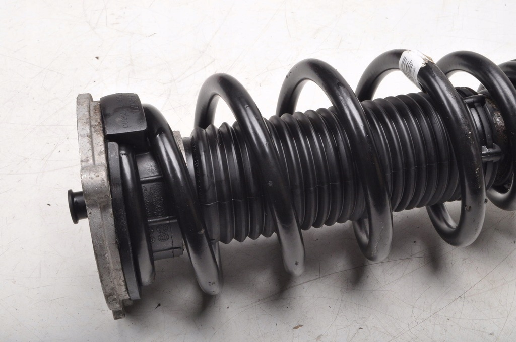 фото №9, Volvo s90 ii v90 амортизатор перед передний правый 31681721