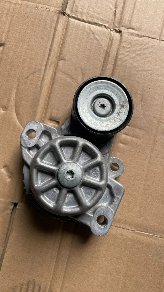 Купить Натяжитель ролик ремень pk mercedes actros mp4 mp5 23r om470