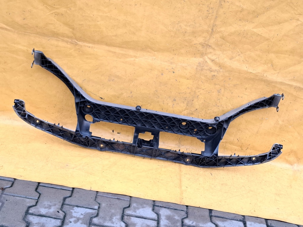 Ford оригінальний номер xs418b041ch ремінь панель фари замком Ціна