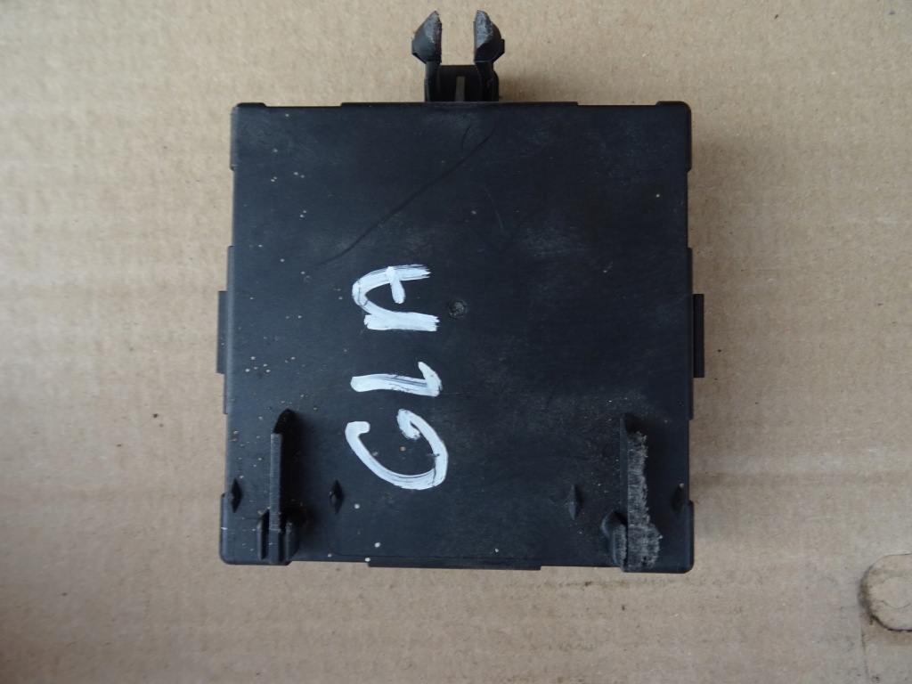 Купити Mercedes блок керування двері a1669005411