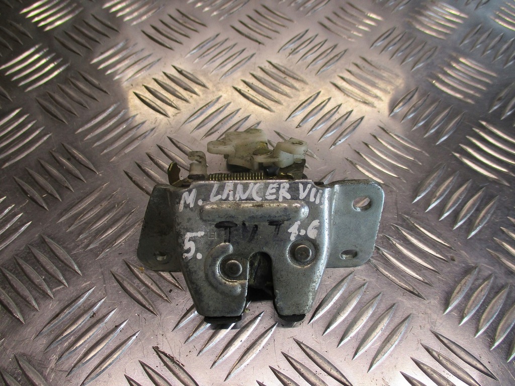 фото №1, Замок крышки багажника mitsubishi lancer vii