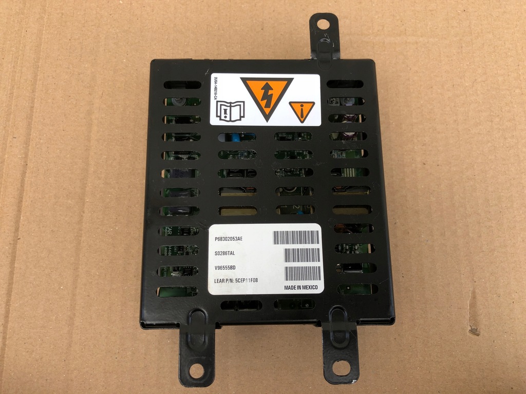 фото №1, Dodge ram 1500 v 5 2019 2024 перетворювач напруги 68302053ae